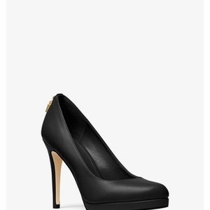 Women’s Shoes
